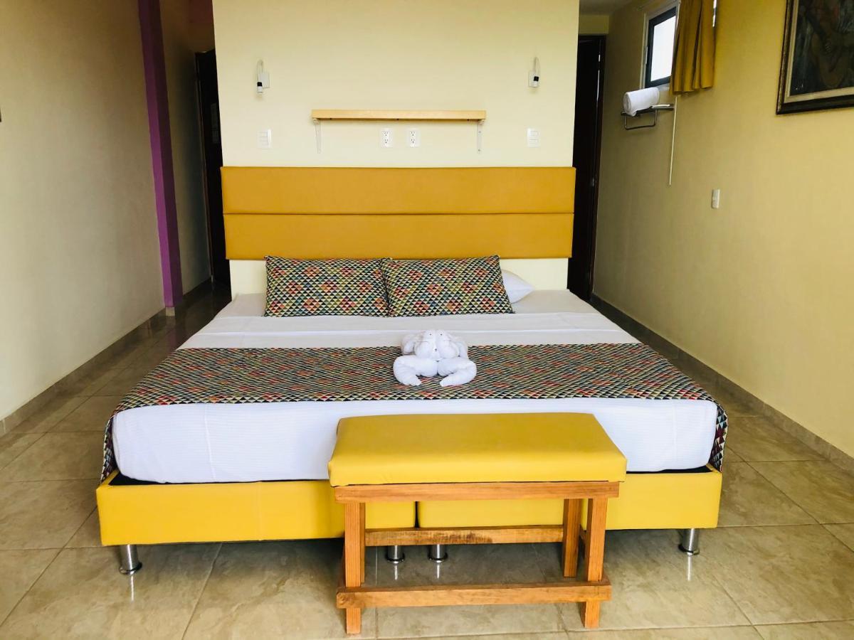 Hotel Arcoiris 툴룸 외부 사진